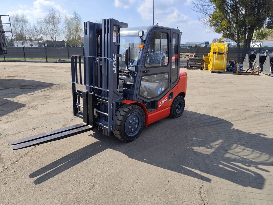 Heli JAC CPCQ35J  JAC 3.5T Gaz/Benzyna | Silnik KUBOTA | Maszt Triplex 4.5m | Kabina Ogr