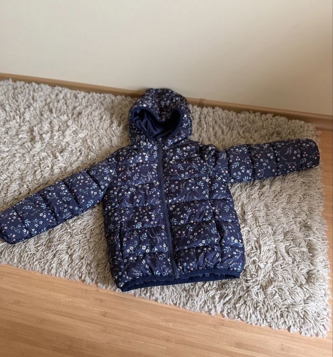 Демісезонна куртка стан новоі 110