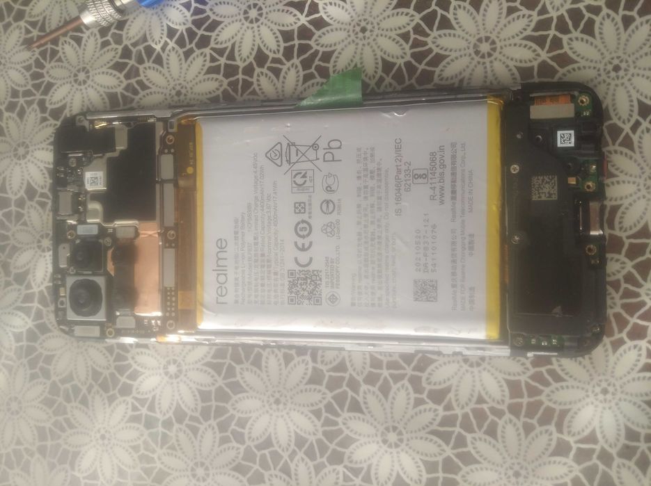 Rralme 8 pro uszkodzony