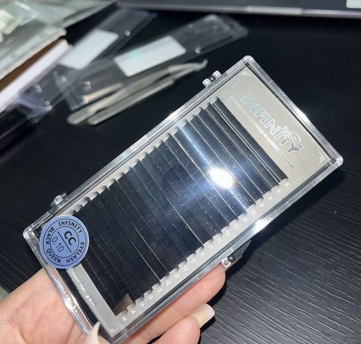 Пінцети для нарощення вій + палетка вій в подарунок