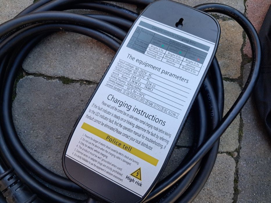 Зарядне до Tesla зарядний пристрій AplysiaTech 16A SAE J1772 тесла