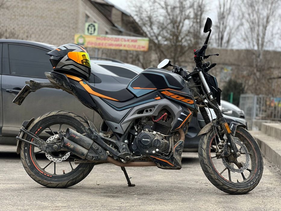 Продам мотоцикл мустанга регион st 200