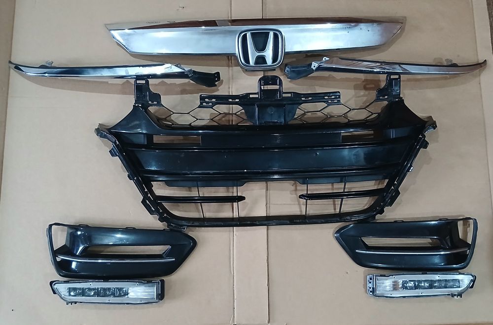 Комплект решітки радіатора