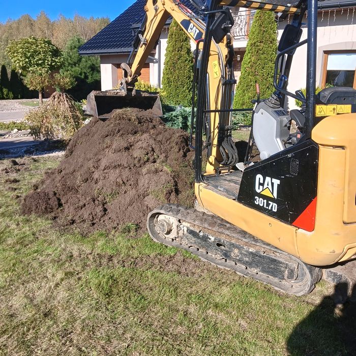 Usługi minikoparka i koparkoladowarka