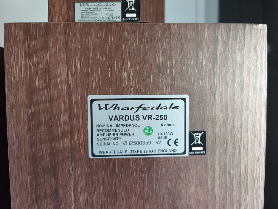 Sprzedam amplituner Denon AVR 1311 z zestawem głośników