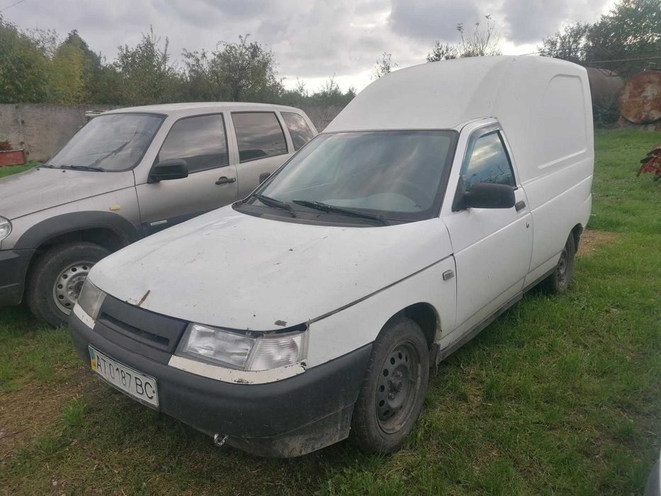 Автомобіль фургон малотонажний Богдан 23101