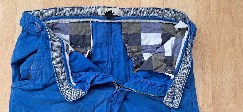 Spodnie BERSHKA EUR 40 Używane