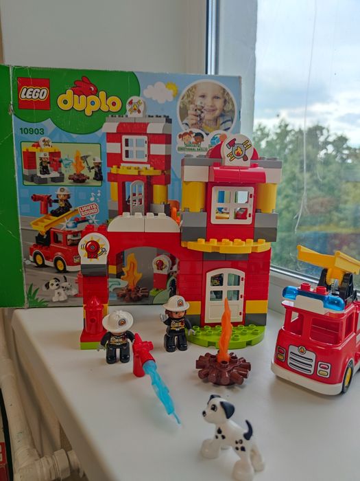 Lego duplo 10903 пожежне депо