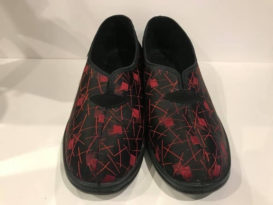 Nowe wygodne buty materiałowe Fischer - rozm. 41, haluksy