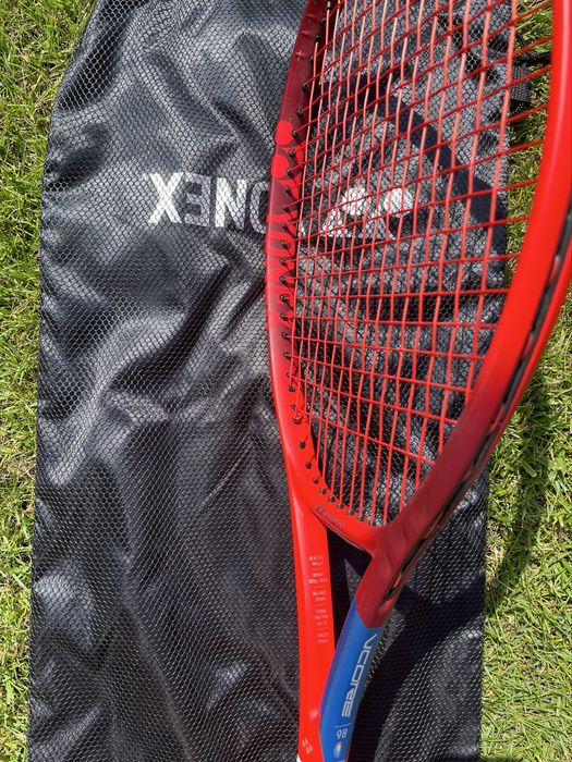 Rakieta Yonex VCORE tango red