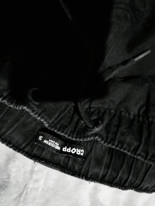 Spodnie joggery Cropp S bardzo wygodne jak dresy