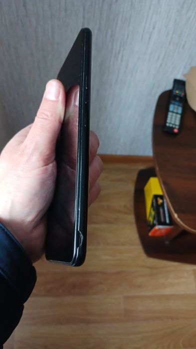 Продам телефон Tecno Pova LD7