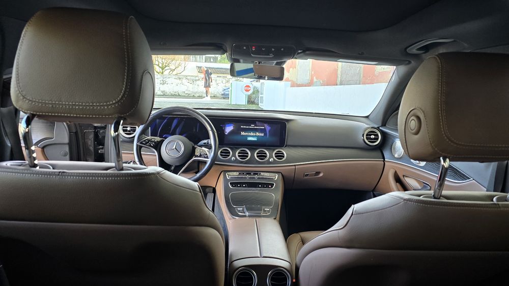 Mercedes Benz E300de 9G-Tronic Full Extras