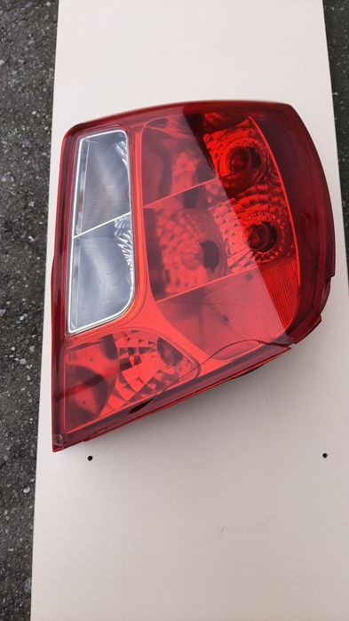 Задній ліхтар Шевроле Лачетті