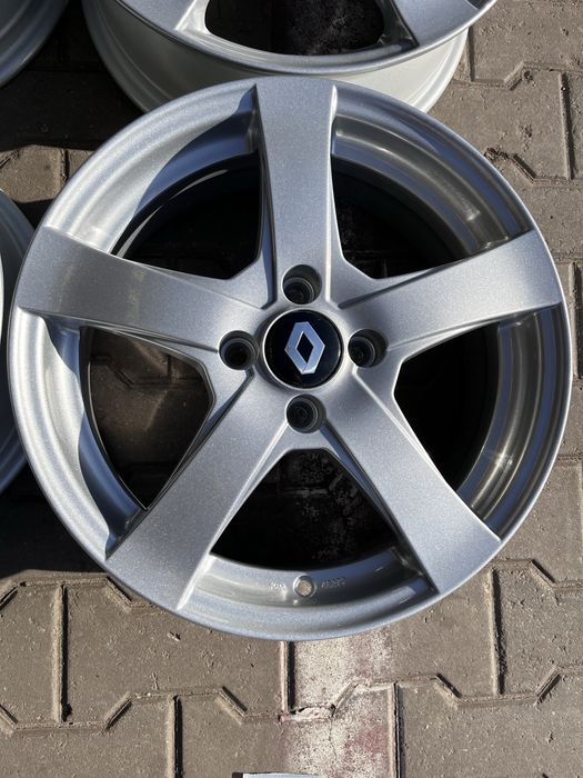 R16 4/100 et45 j6 dia60.1 Dezent made in Germany Renault Dacia Рено Да