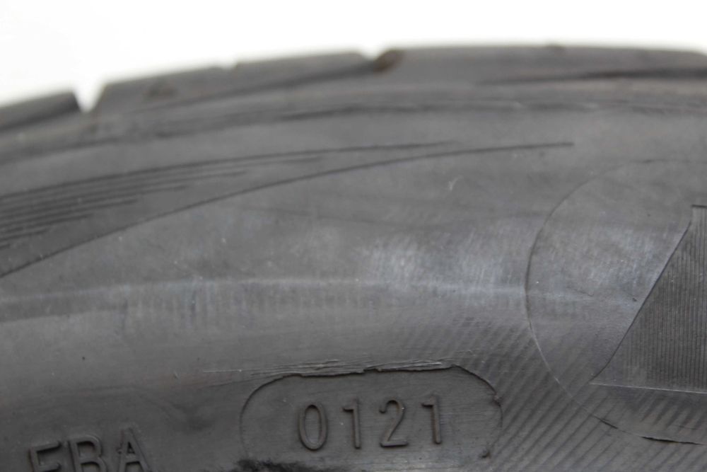 215/50R17  FARROAD FRD 26  95W XL 7,5mm 2021r.