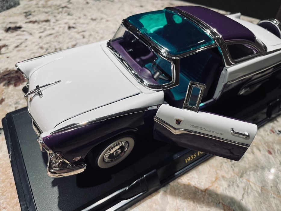 Ford Crown Victoria 1955