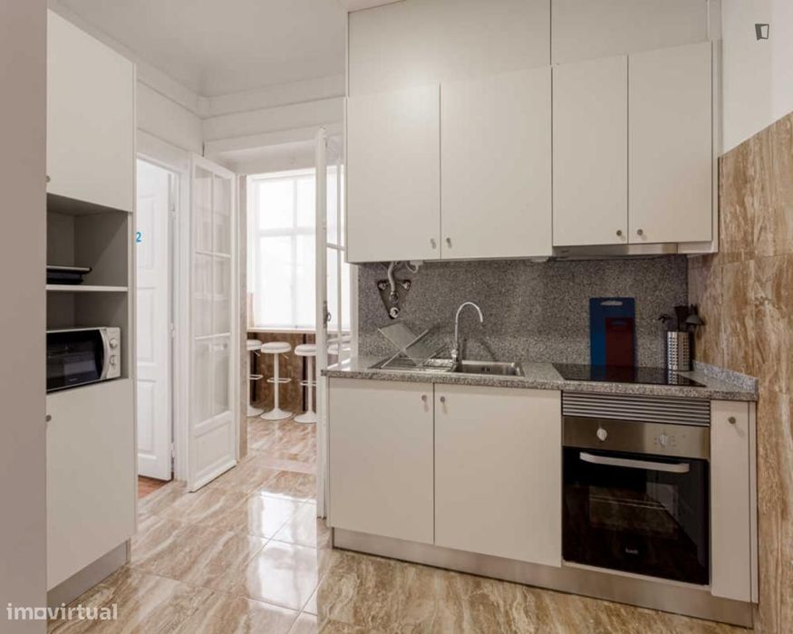Quarto - localizado em Alvalade Lisbon