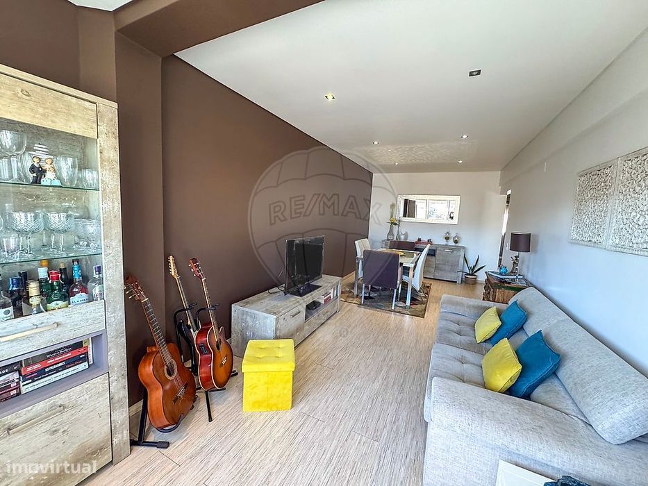 Apartamento T2 para venda — São Sebastião, Setúbal
