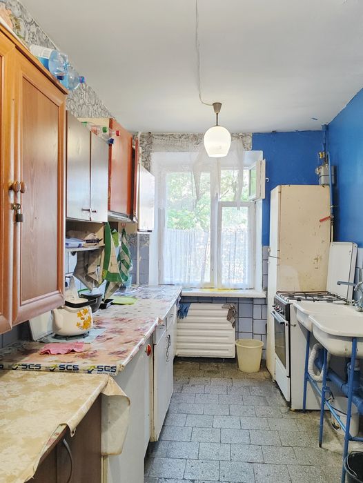 Продаж кімнати 11 м² Ремзавод, вул. Волковича/2-й поверх, меблі/SZ