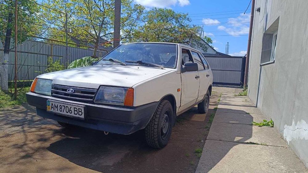 Продається ваз-2109