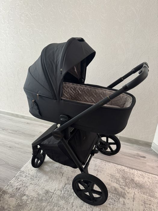 Коляска 2 в 1 Carrello Ultra 2025 чорна