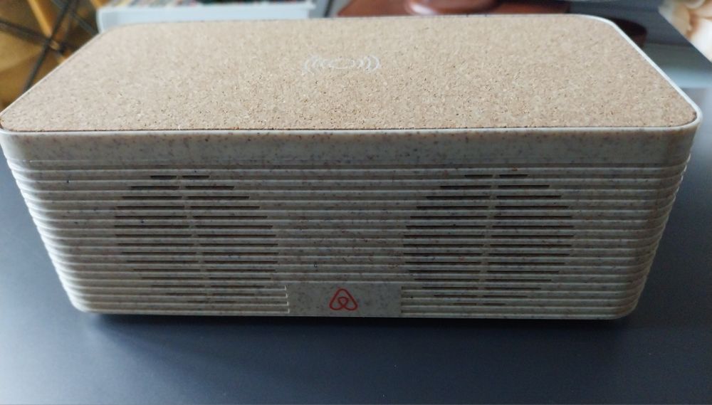 Coluna Wireless Carregamento Indução