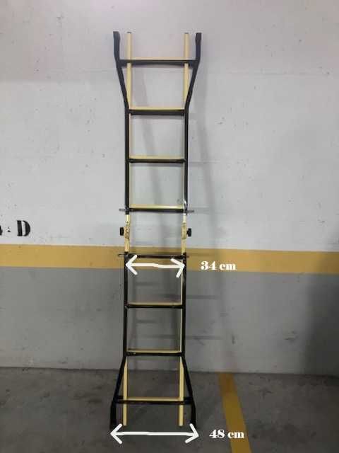 Ladder / Stepladder in Very Good Condition
Ladder / Stepladder in Very Good Condition64739084496258121