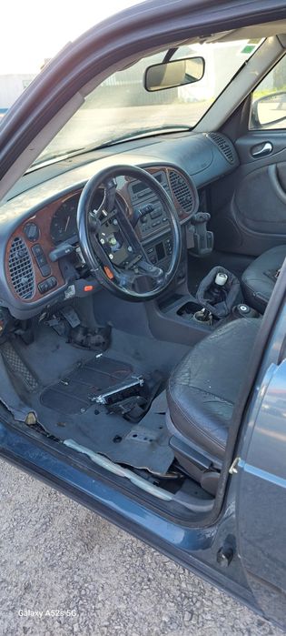 Para peças Saab 9-3 2.2TiD ano2000 vendo em mãos e envio por encomenda