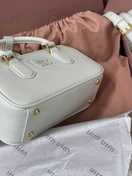 Сумочка MIU MIU, как новая