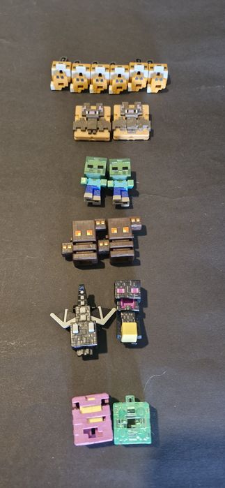 Figuras Minecraft Kinder Joy