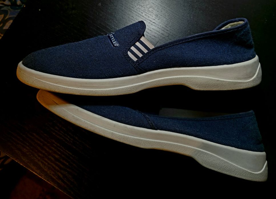 Sapatinhos tenis homem n 45 barato!
N 45
Estado novos/usado uma vez
Pa