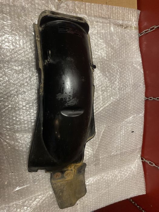 Yamaha Zuma YW 50 wypełnienie tylny błotnik C26