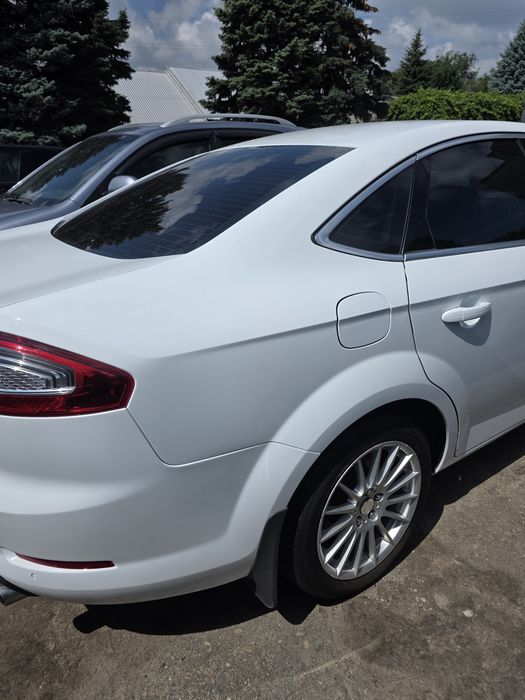 Ford Mondeo 2011 VIN WF0DXXGBBDBJ80762 фото оголошення 5 з 6
