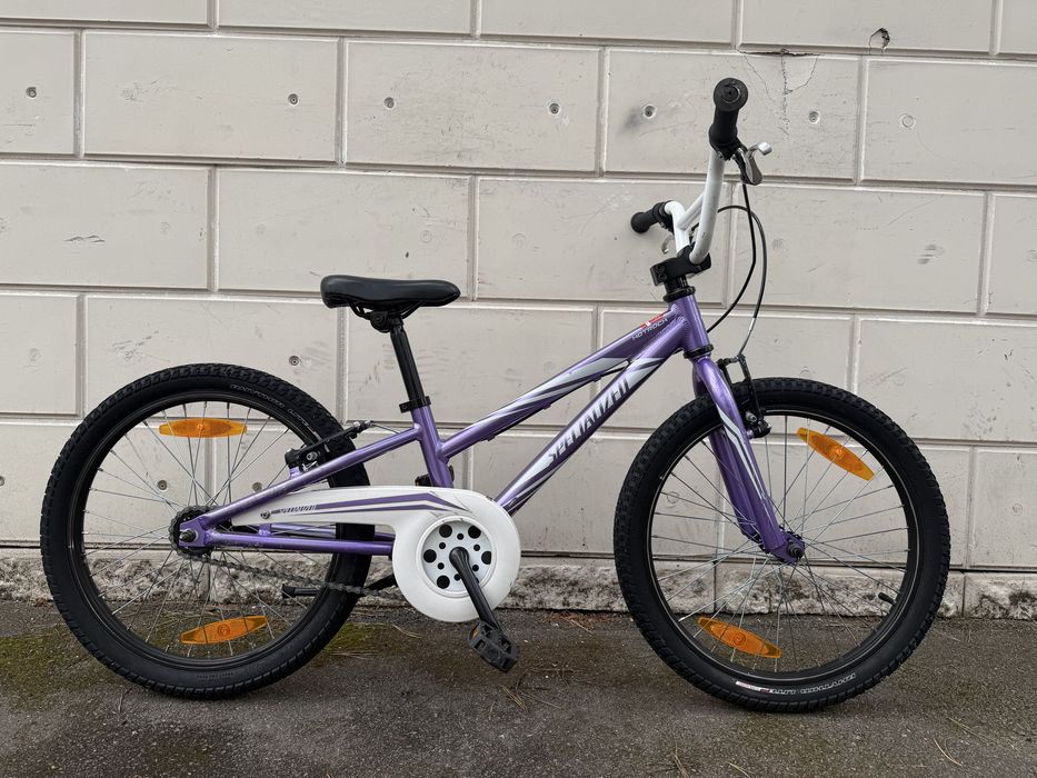 Велосипед дитячий Specialized Hottrock 20 гарний стан