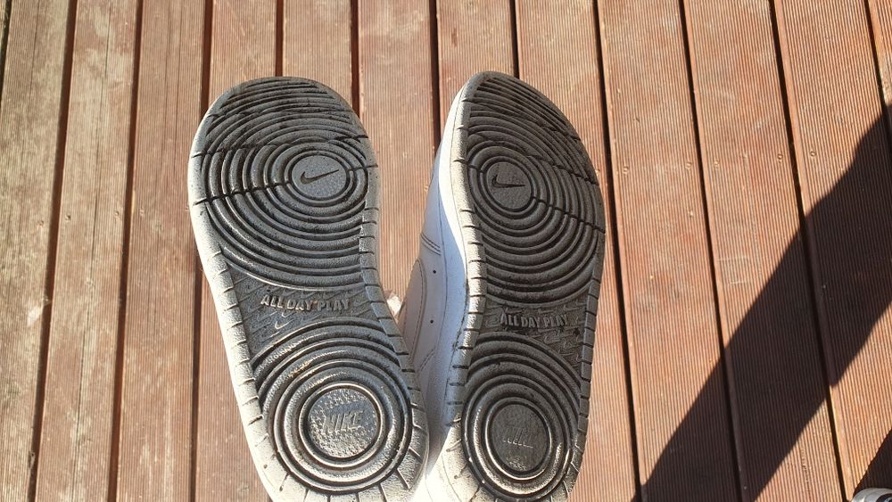 Buty Nike CourtVision Low 2 używane blisko nowych