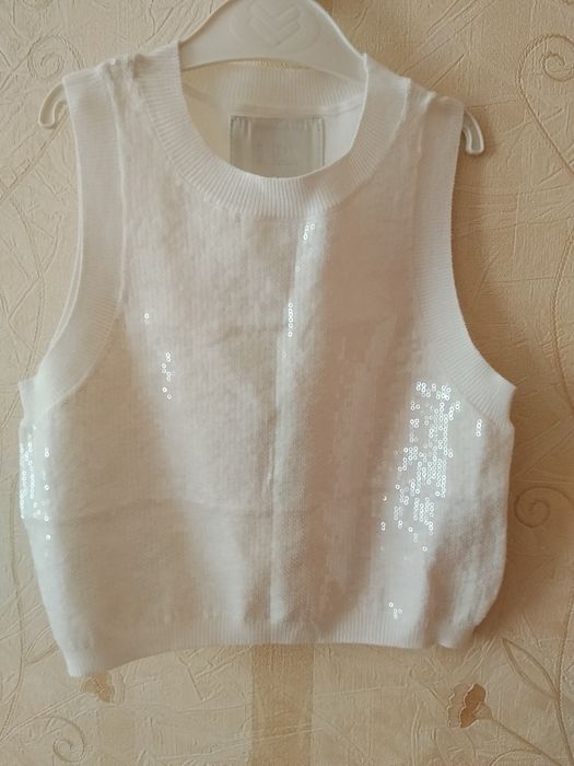 Стильний сучасний білий топ Zara с пайетками, 10-12 р.