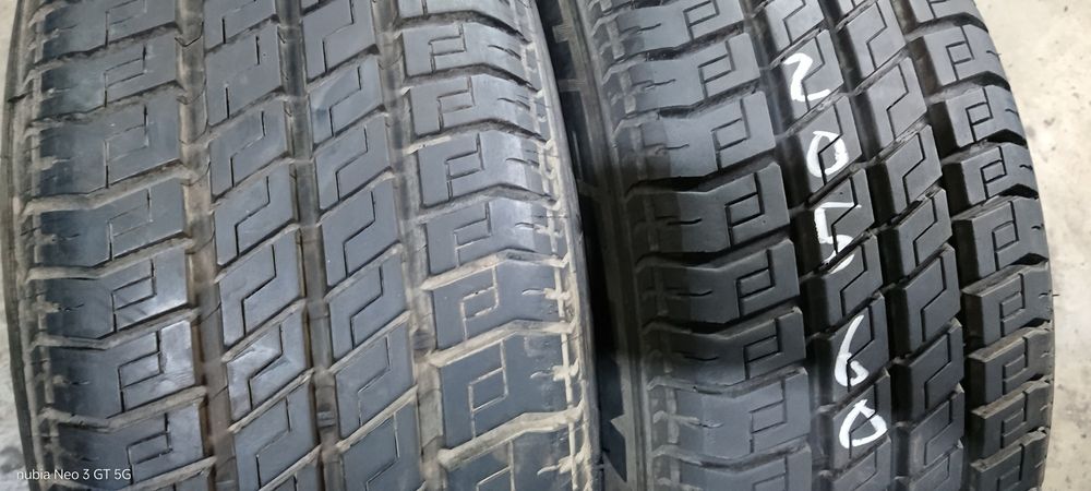 Pneus 205/60/15 Michelin semi novos