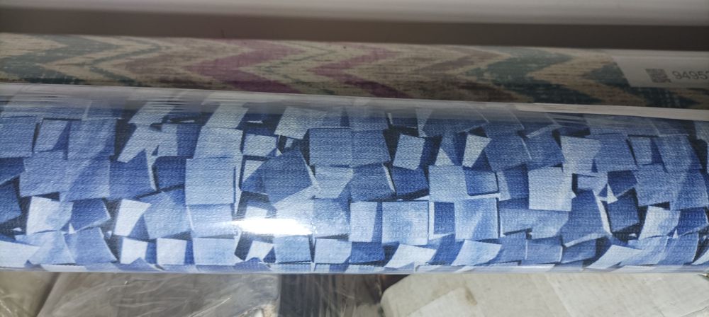 Продам обои для комнаты