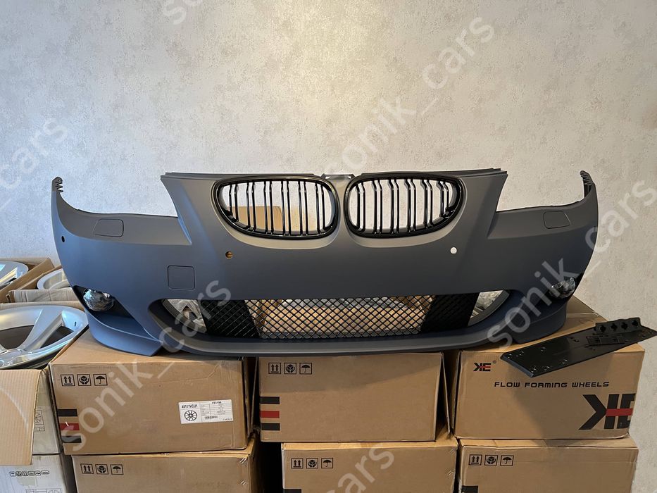 Передній м-тех М бампер bmw e60 e61 М пакет