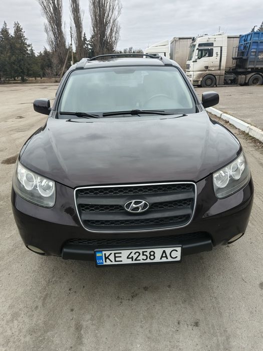 Прода́м hyundai santa fe 2,2008,2.7л.