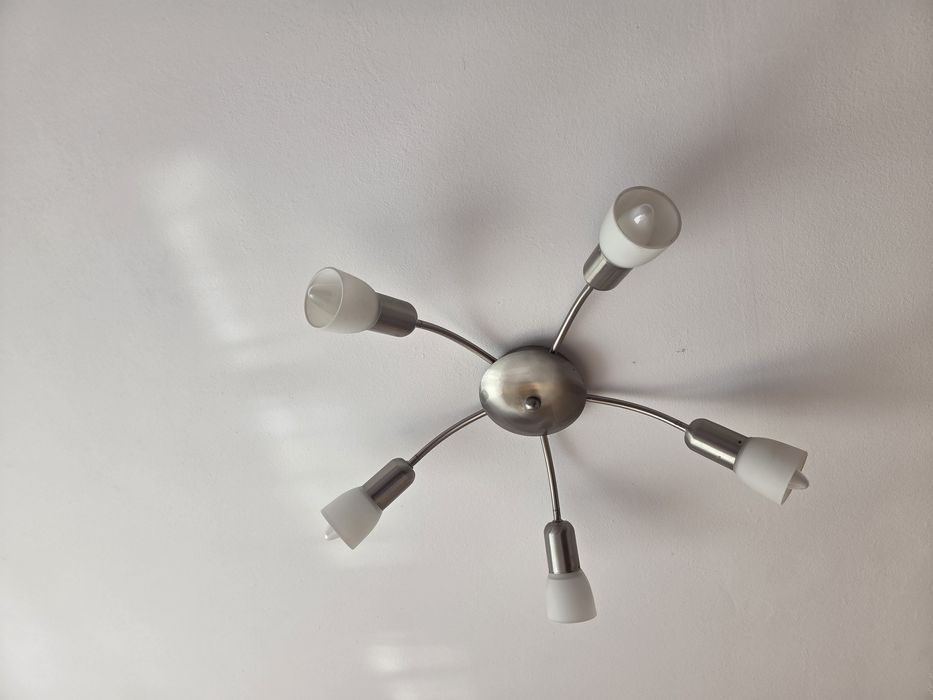 Lampa sufitowa srebrna