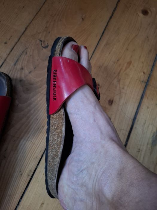 Birkenstock klapki czerwone 35