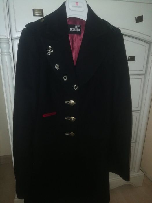 Пальто кашемировое Love Moschino . Италия , оригинал , размер S.