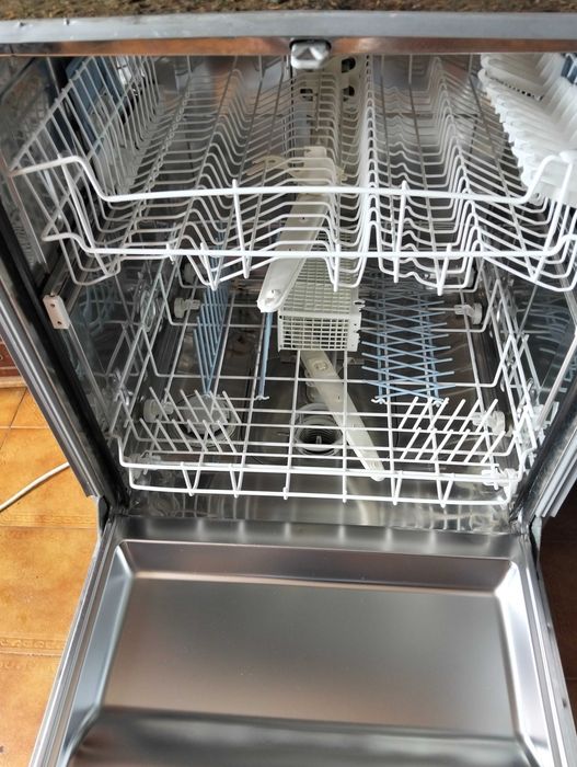 Máquina de louça Whirlpool