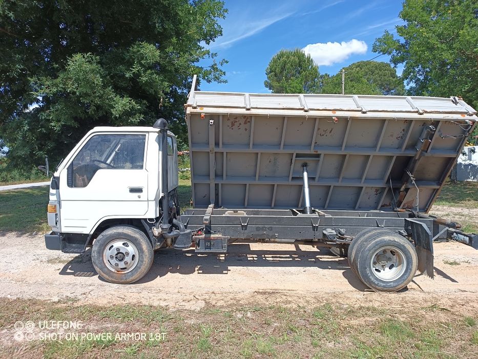 Vendo Toyota Dyna 250