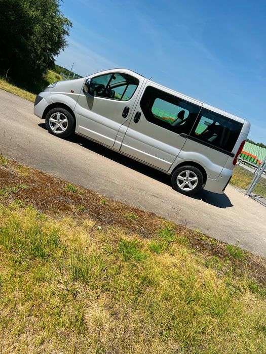 Wynajem, wypożyczalnia busa 9-osobowego