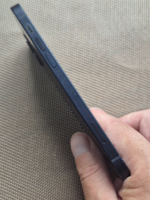 IPhone 12 Neverlock