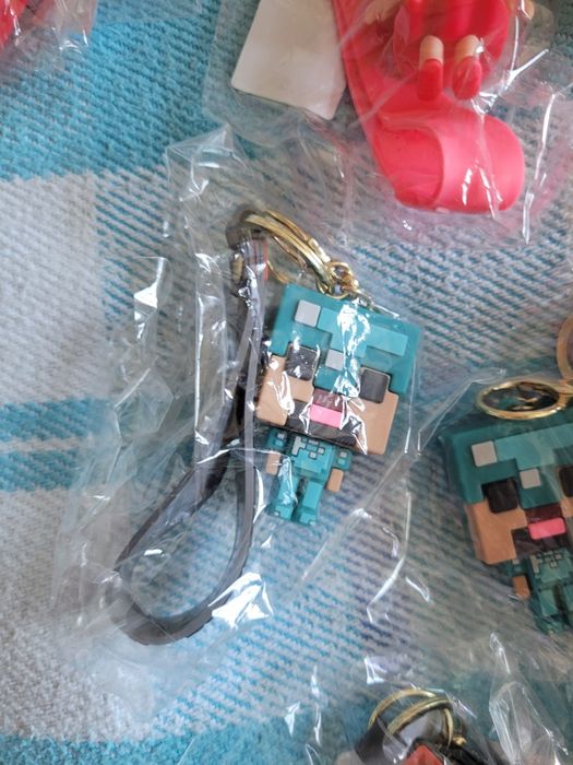 kindikids.pursepets.barbie