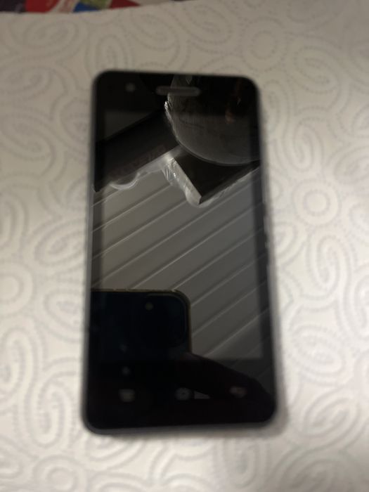 Mały smartfon Blaupunkt SF 01